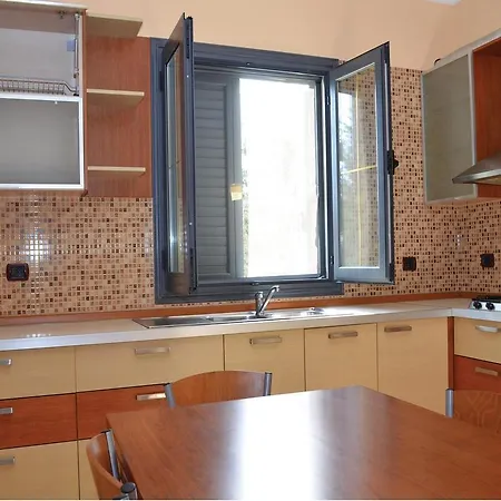 Pishat E Buta 28 Vakantiehuis