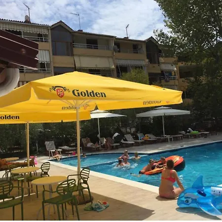 Pishat E Buta Hotel