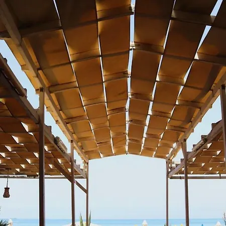 Pishat E Buta 28 펜션 *