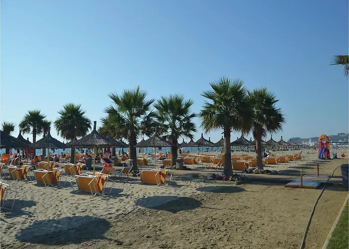 Pishat E Buta 28 * Golem