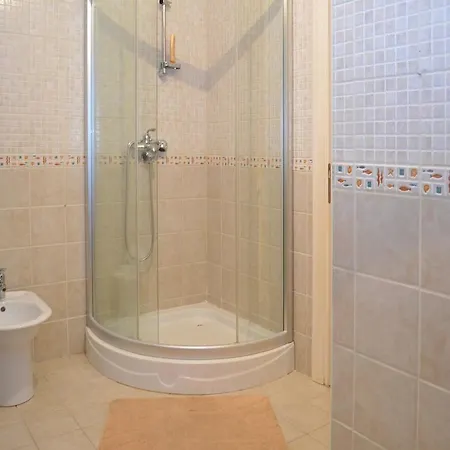 Hotel Pishat E Buta 3* Golem (Tirana)