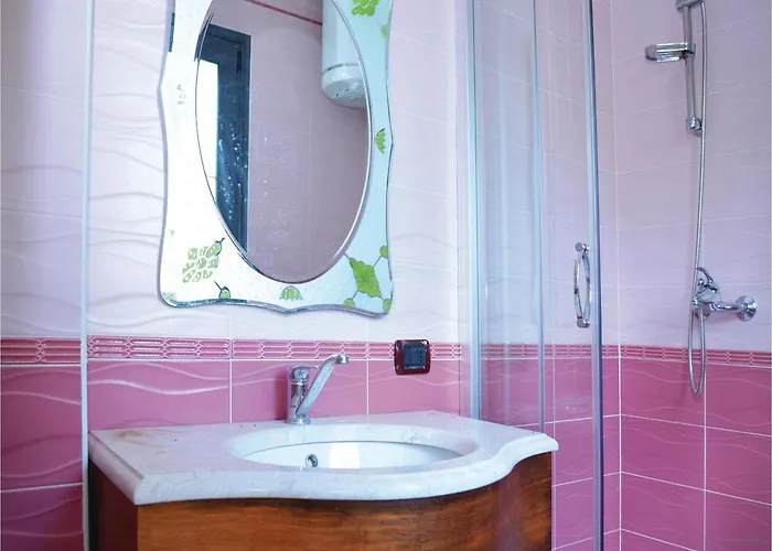 Holiday home Pishat E Buta 28 *