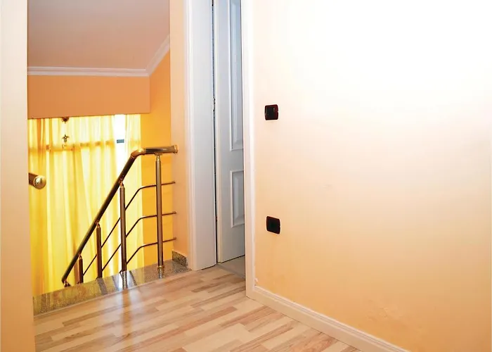 Pishat E Buta 28 Holiday home