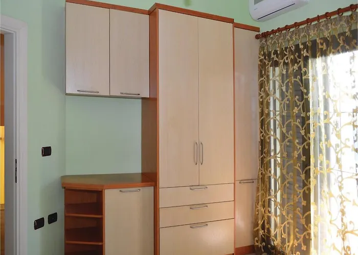 Pishat E Buta 28 Holiday home